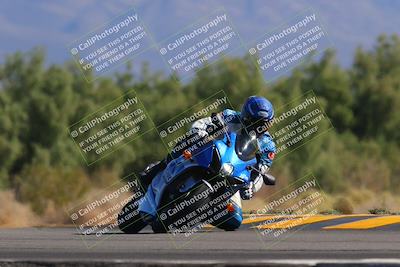 media/Nov-06-2022-SoCal Trackdays (Sun) [[208d2ccc26]]/Turn 7 Set 2 (1050am)/